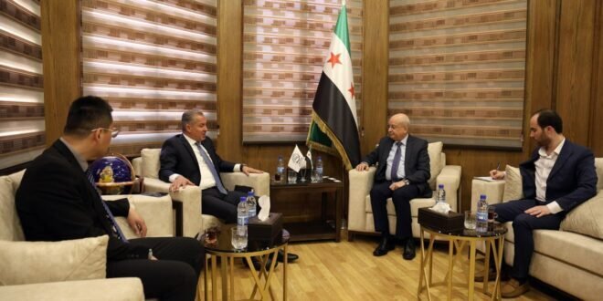 وزارة النقل السورية تستكشف فرص الاستثمار مع وفدين أردنيين في قطاع النقل