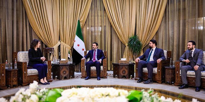 دمشق: سوريا والمملكة المتحدة تستكشفان آفاق التعاون المشترك في إعادة الإعمار
