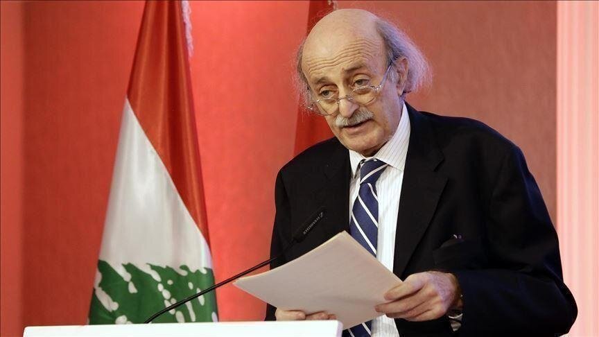 جنبلاط يدين الغارات الإسرائيلية على دمشق ويدعو لدعم سوريا