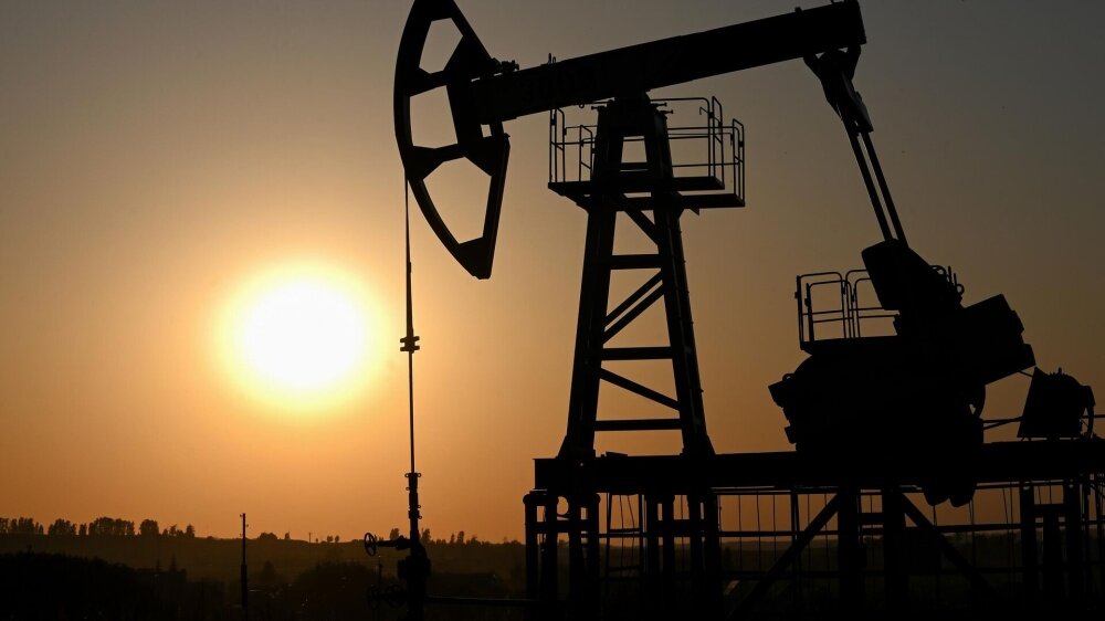 عودة شركات النفط الأجنبية إلى سوريا: وزير سابق يكشف العقبات والشروط