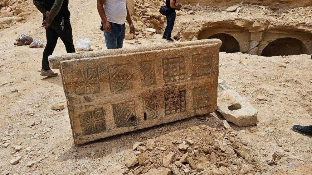 كنز بيزنطي دفين تحت أنقاض معرة النعمان: اكتشاف معبد يكشف أسرارًا عمرها 1500 عام