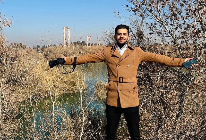 صحفي سوري يتهم عناصر أمن بالتحقيق المهين والتهديد أمام السفارة الإيرانية بدمشق
