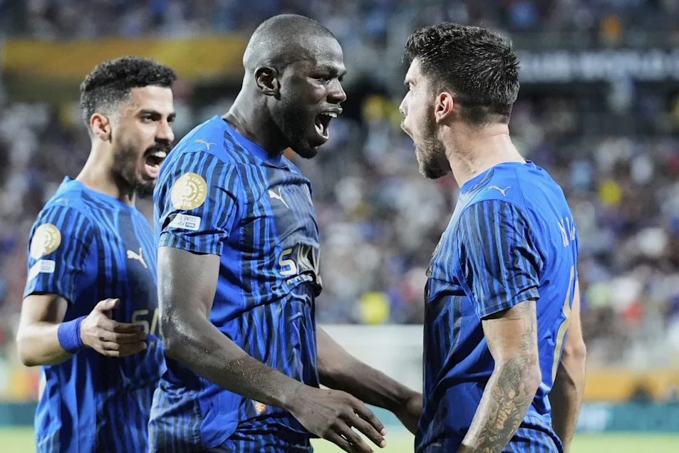 ملحمة كروية: الهلال يُطيح بمانشستر سيتي ويتأهل لدور الثمانية في كأس العالم للأندية