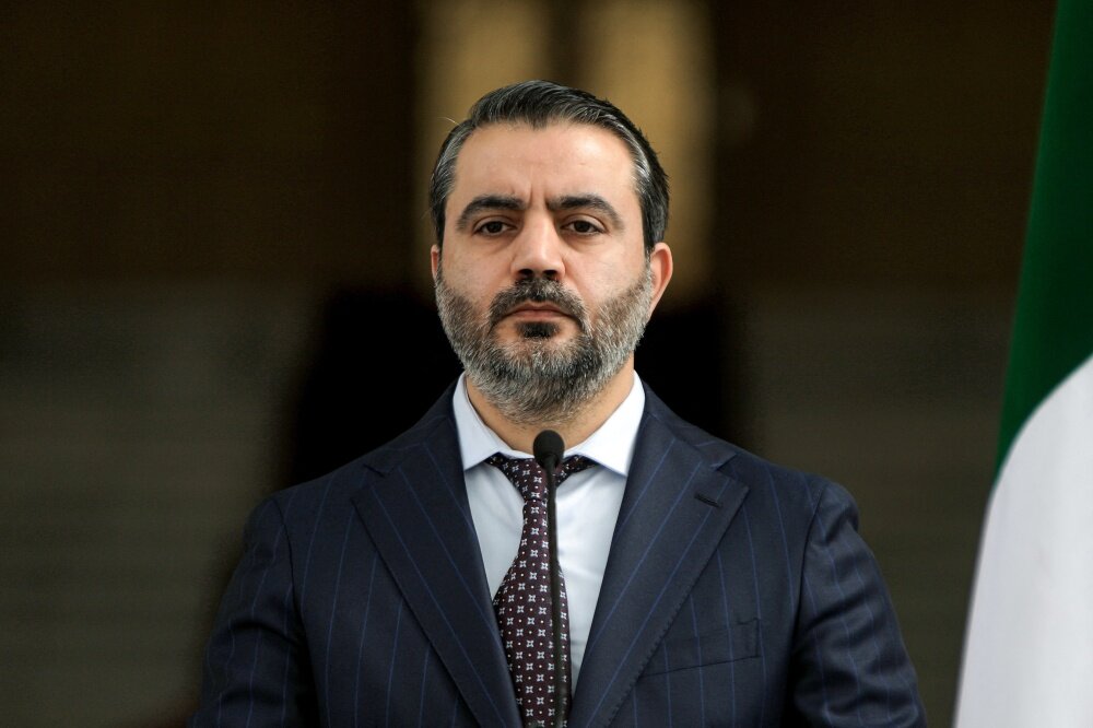 وزير الخارجية السوري يحذر من التدخل الأجنبي ويؤكد على الحوار الوطني