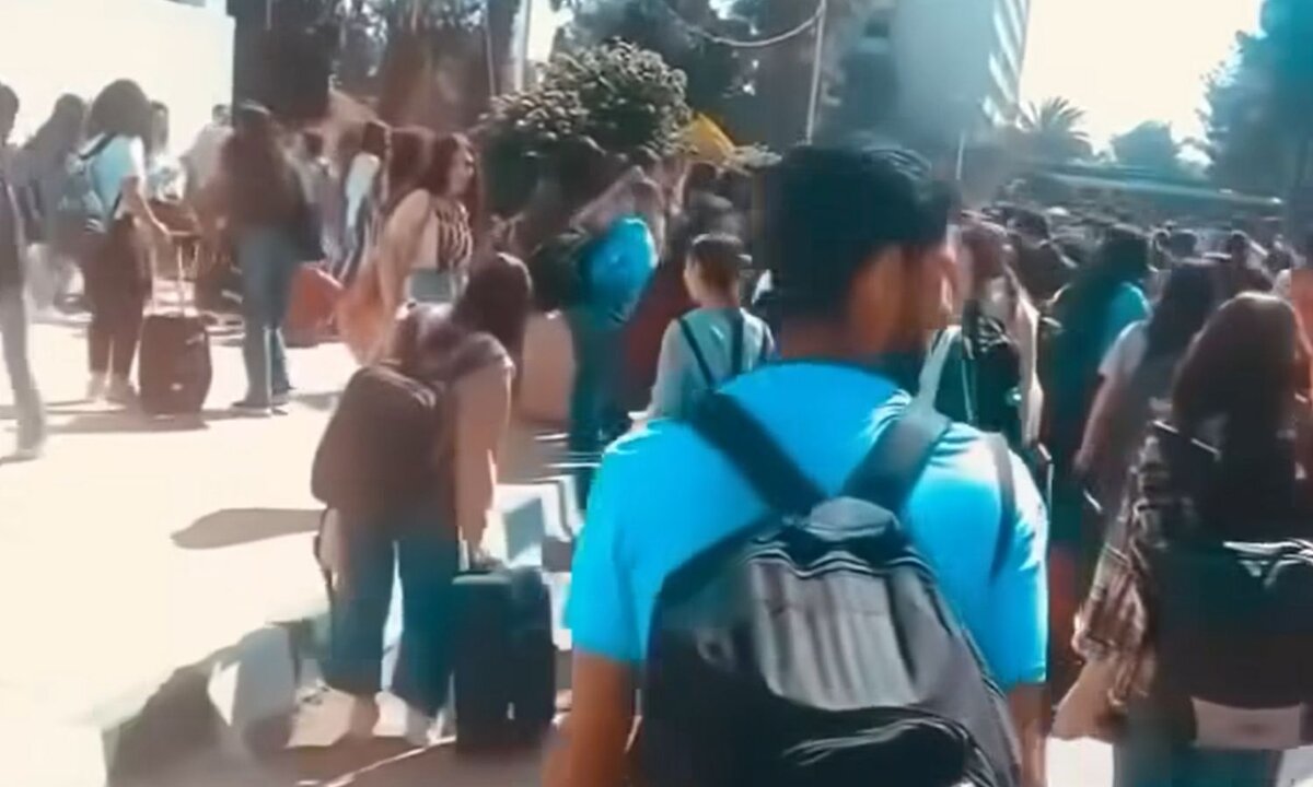 توترات طائفية في السكن الجامعي بدمشق: طلاب يغادرون احتجاجًا ومخاوف من الفتنة