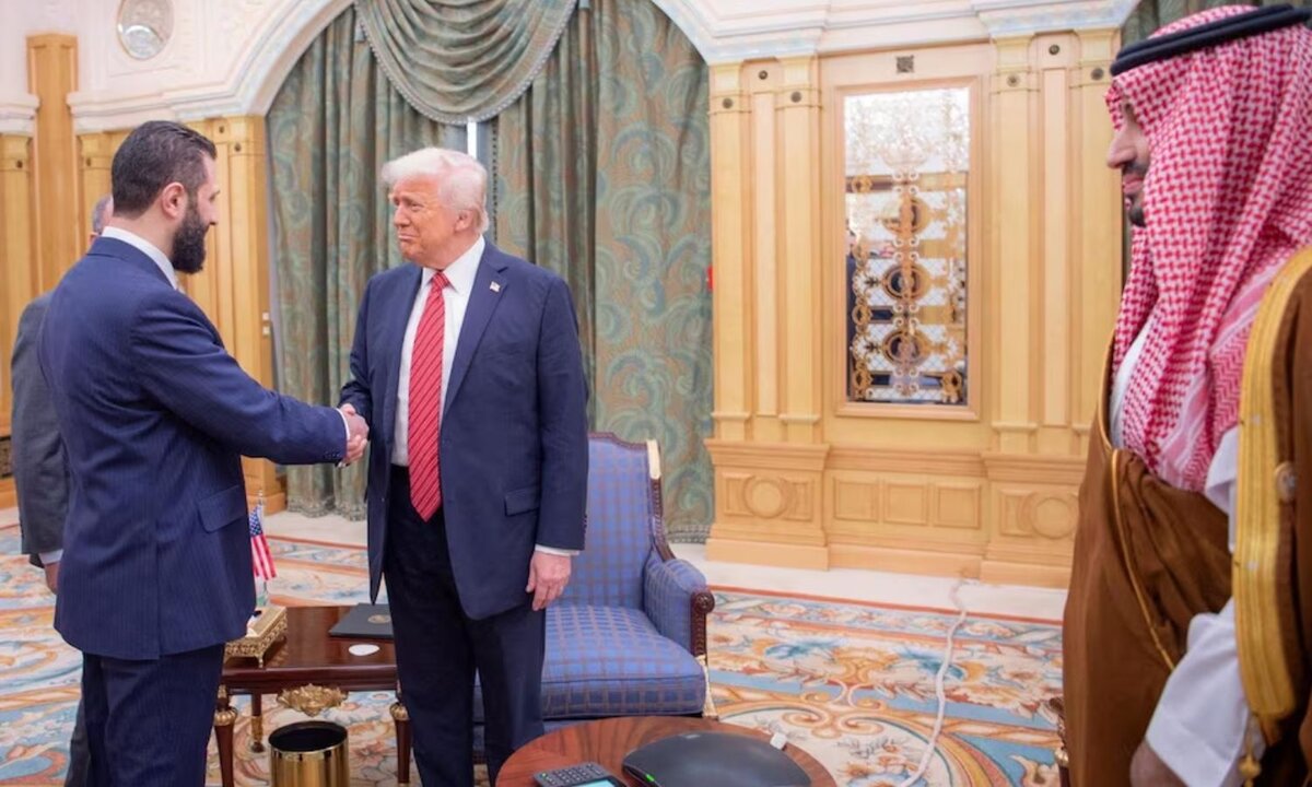 ترامب يحث رئيس المرحلة الانتقالية في سوريا على الانضمام إلى اتفاقيات أبراهام