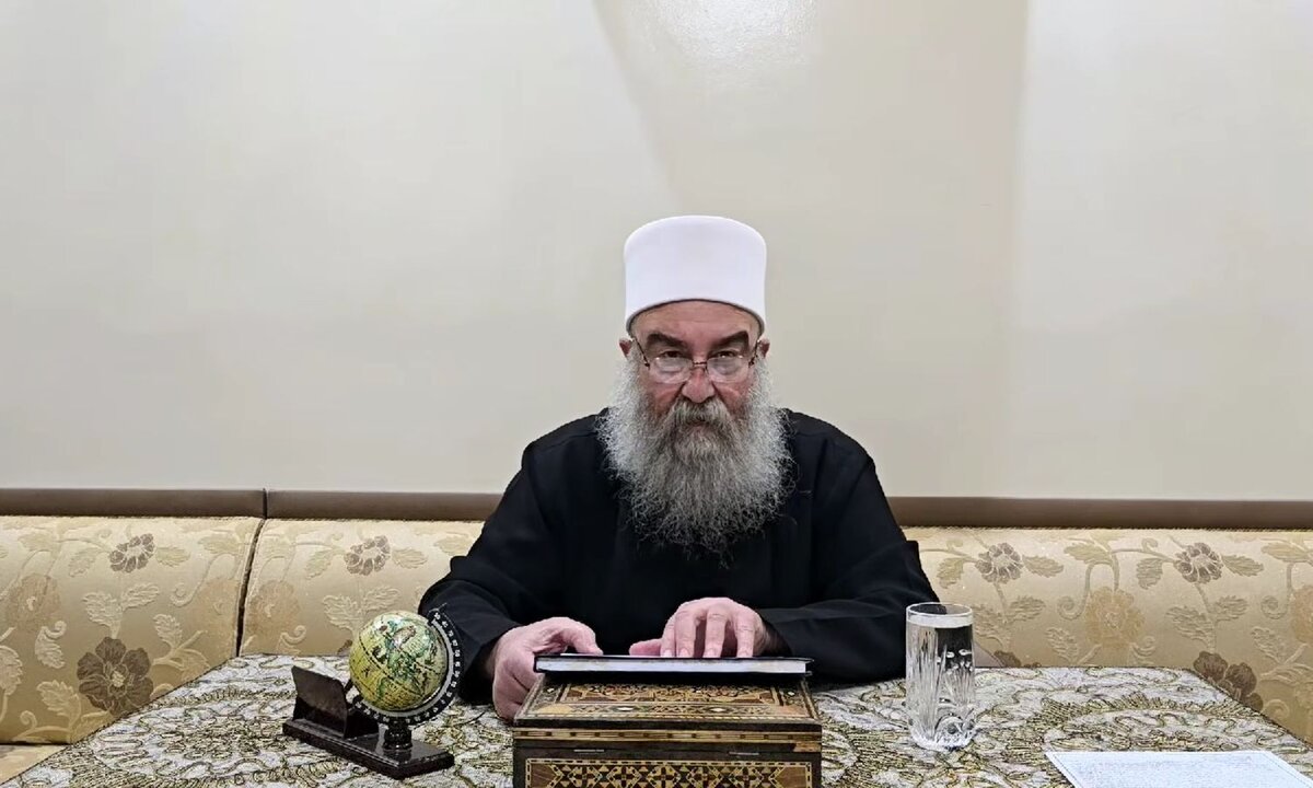 الشيخ الهجري يرحب برفع العقوبات الأمريكية عن سوريا ويدعو إلى المصالحة الوطنية