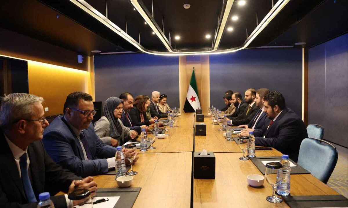 دمشق و"قسد" تستأنفان اتفاقهما: لجان مشتركة لحل الملفات العالقة وتسهيل عودة المهجرين