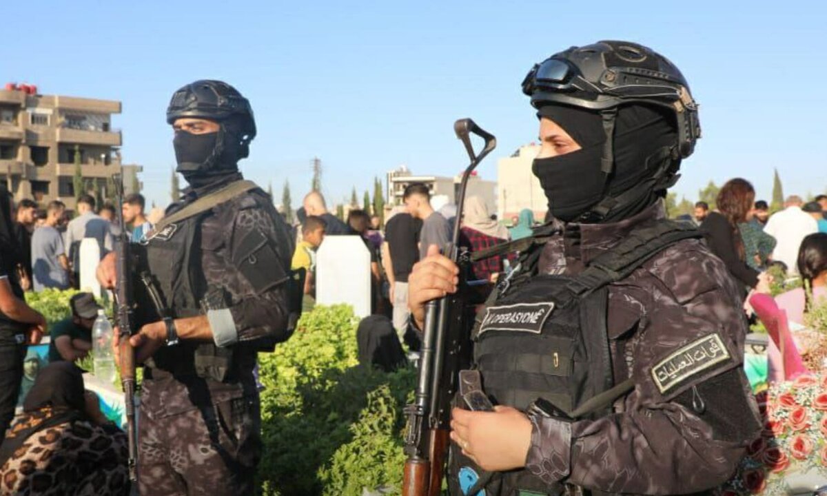 دير الزور: اغتيال شيخ عشيرة العكيدات يشعل التوتر و"الأسايش" تتعهد بملاحقة الجناة