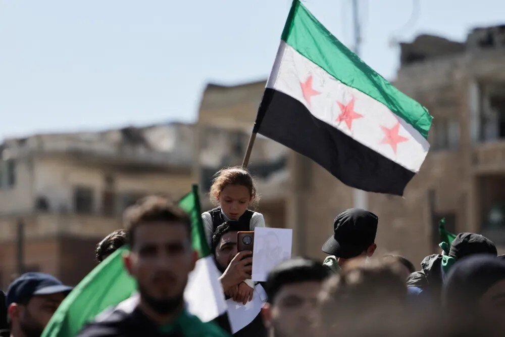 السيسي وعون: دعم كامل لسوريا وإدانة للاعتداءات الإسرائيلية ورفض للتهجير الفلسطيني