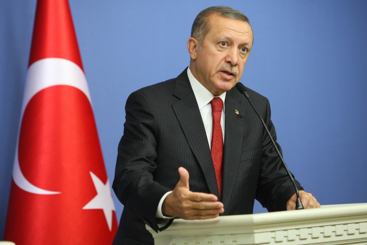 أردوغان يحذر من توسع الصراع الإسرائيلي الإيراني ليشمل سوريا والعراق