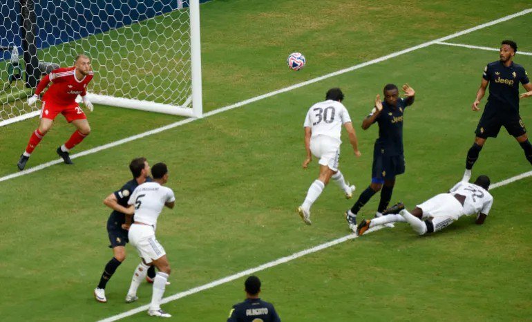 ريال مدريد يقتنص فوزاً صعباً على يوفنتوس ويتأهل لربع نهائي مونديال الأندية