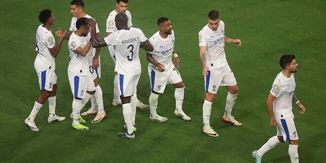 الهلال السعودي يتألق ويبلغ دور الـ16 في مونديال الأندية بفوز مستحق