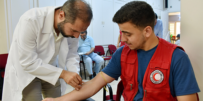 حمص: حملة تبرع بالدم لسد النقص في بنك الدم وتلبية احتياجات المرضى