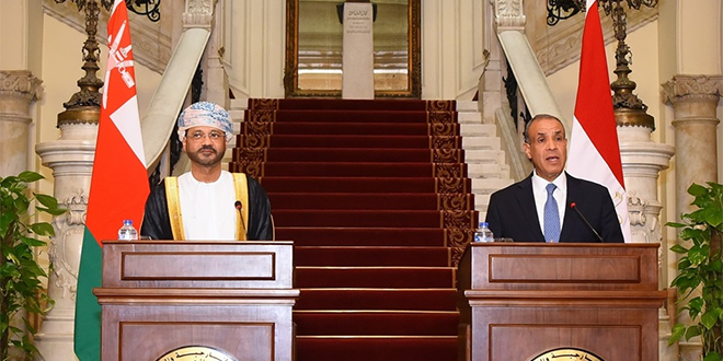 مصر وعُمان تتفقان على دعم وحدة سوريا ورفض التدخلات الخارجية