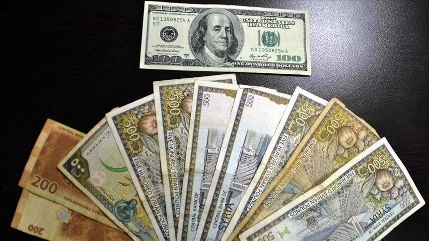 الليرة السورية تترنح: أسعار الدولار واليورو والذهب في السوق السوداء اليوم 10 مايو 2025