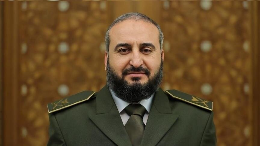 وزير الدفاع السوري يكشف عن خطة لبناء جيش وطني محترف وحماية الشعب