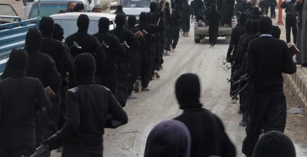 داعش يعيد تنظيم صفوفه في سوريا بتعيين قيادي سابق في النصرة والياً على حلب