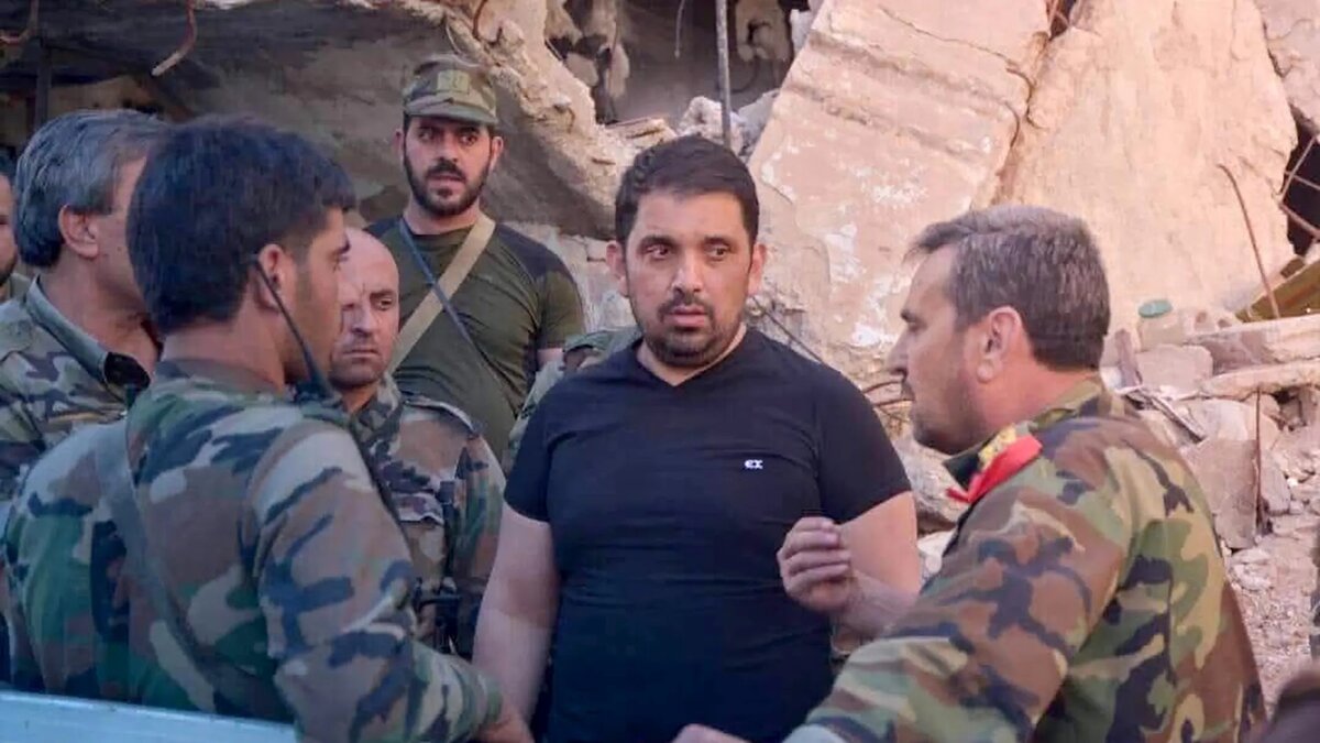 فادي صقر: هل ينجح قائد ميليشيا سابق في اختبار التعايش بسوريا؟