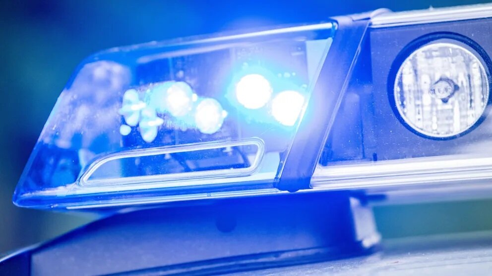 جريمة تهزّ ألمانيا: مقتل سيدة في مولهايم والشرطة تعتقل زوجها