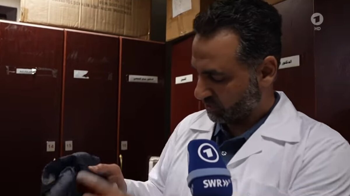 مبادرة وفاء: أطباء سوريون في ألمانيا يعودون لإنقاذ الأرواح وإجراء عمليات جراحية معقدة في سوريا (فيديو)