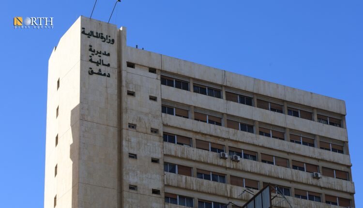 ضوء أخضر أمريكي لمبادرة قطرية لدعم رواتب موظفي القطاع العام في سوريا