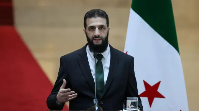 الرئيس الشرع يشيد بقرار ترامب "التاريخي والشجاع" برفع العقوبات عن سوريا
