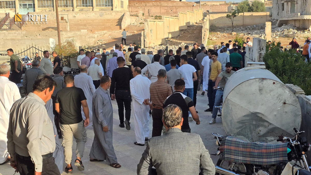 درعا البلد: أجواء روحانية وإقبال واسع على صلاة العيد رغم التحديات