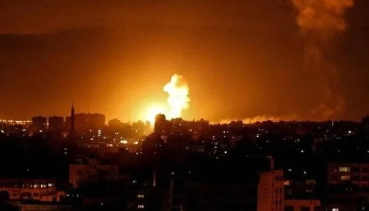 إسرائيل تستهدف قيادياً في حماس جنوب سوريا وتصعيد التوتر