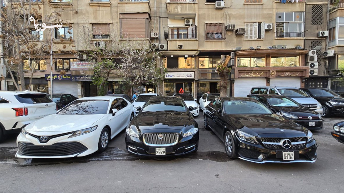 خطة شاملة لتطوير قطاع النقل في سوريا: تنظيم الاستيراد، باصات جديدة، وإعادة تأهيل السكك الحديدية