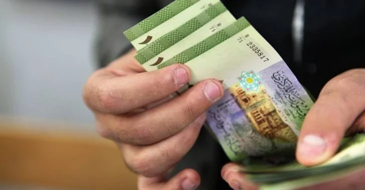 تحديث فوري: أسعار صرف الليرة السورية مقابل الدولار والعملات الأجنبية اليوم الأحد