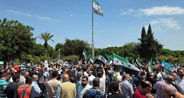 طرطوس تنتفض: وقفة احتجاجية تندد بالعدوان الإسرائيلي وتدعو لوقف التدخلات الخارجية