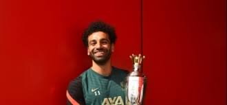 محمد صلاح يحصد جائزة لاعب العام في الدوري الإنجليزي للمرة الثالثة بأغلبية تاريخية