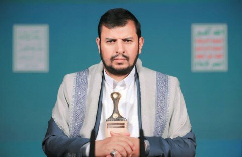 فورين أفيرز تكشف: كيف تفوّق الحوثيون على أمريكا في البحر الأحمر وما هي تداعيات وقف إطلاق النار المفاجئ؟