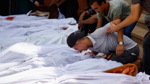 مجزرة في جباليا: غارات إسرائيلية تستهدف مدرسة تؤوي نازحين وتودي بحياة 27 شخصًا