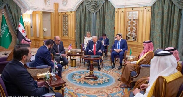 تفاصيل حصرية: البيت الأبيض يكشف عن حوار ترامب والشرع حول الاتفاقيات الإبراهيمية وداعش والاستثمار