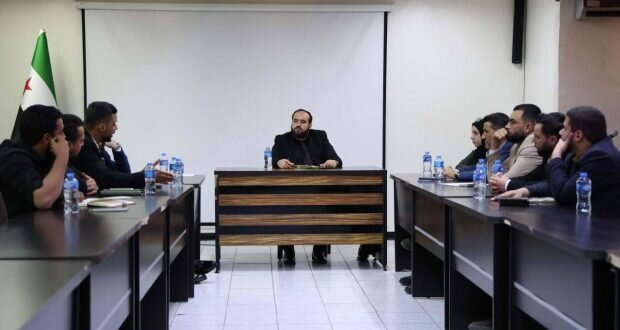 وزارة الإعلام تبحث تطوير العلاقات العامة مع مديري المحافظات وتذليل العقبات