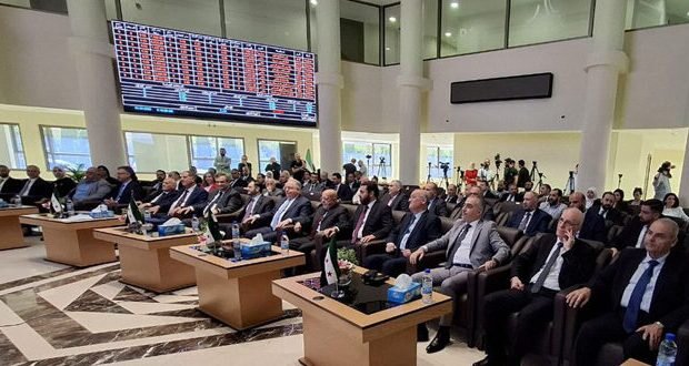 بعد توقف 6 أشهر: سوق دمشق للأوراق المالية يعود للتداول وسط تفاؤل بانتعاش الاقتصاد