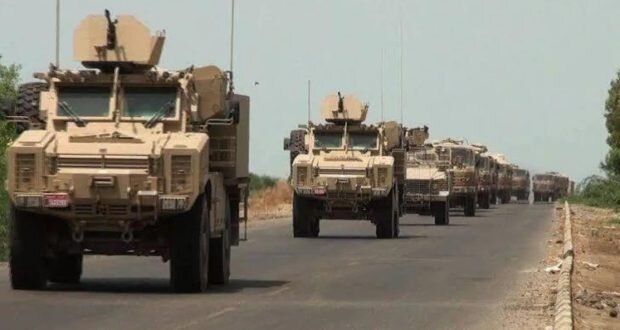 انسحاب مفاجئ للقوات الأمريكية من قاعدتين عسكريتين في دير الزور: ما الأسباب والدلالات؟