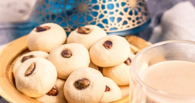 أسرار الغريبة السورية الناعمة: وصفة العيد المثالية بمذاق لا يقاوم