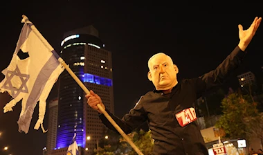 حكومة نتنياهو على المحك: صراع التجنيد الإلزامي يهدد الائتلاف