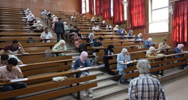 جامعة دمشق تطلق الأولمبياد الجامعي الأول للبيولوجيا بمشاركة واسعة من مختلف الكليات