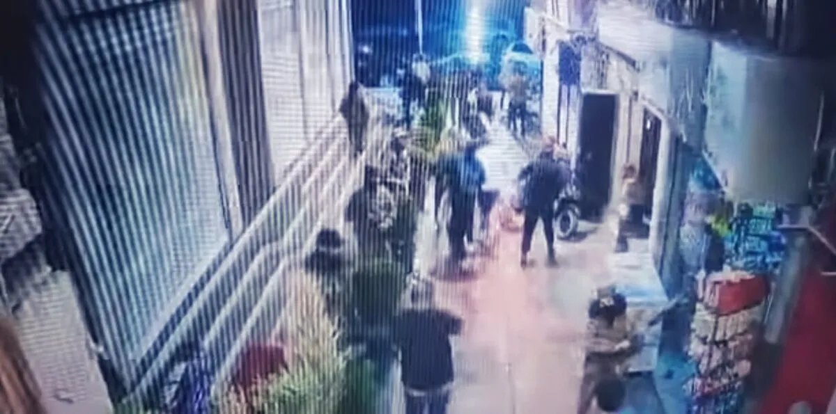 الداخلية السورية تتحرك: توقيف المتورطين في اقتحام مطعم بدمشق وإحالتهم للقضاء