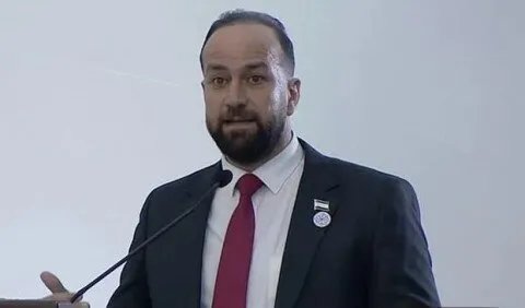 وزير الإعلام السوري الانتقالي يعلن عن إطلاق مجموعة وسائل إعلامية جديدة ويؤكد على حرية الصحافة