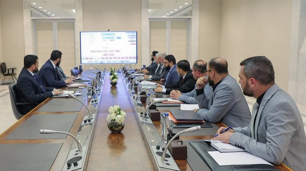 الرئيس الشرع ووزير العدل يناقشان خطط إصلاح القضاء وتعزيز سيادة القانون