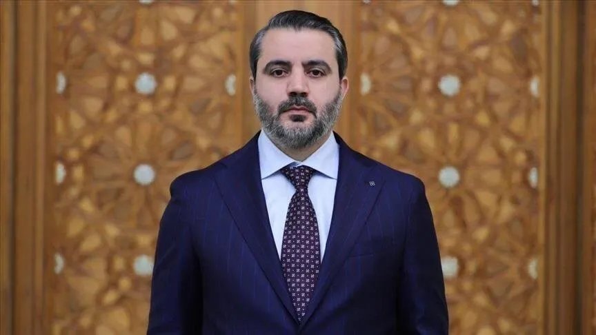 سوريا ترحب برفع العقوبات الأمريكية وتعتبرها "نقطة تحول" نحو الاستقرار وإعادة الإعمار
