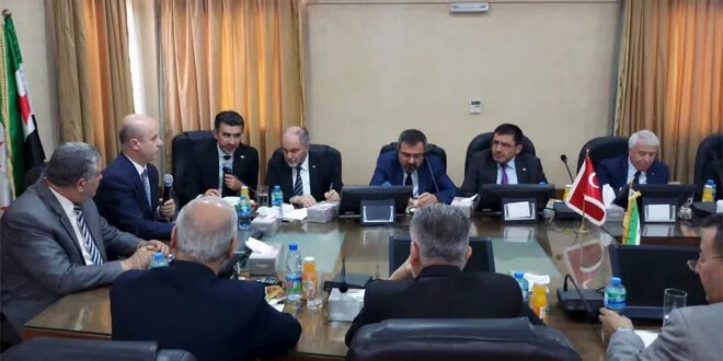 جامعة حمص وجامعات تركية تبحثان آفاق التعاون العلمي والثقافي في مجالات الذكاء الاصطناعي والطب والزراعة