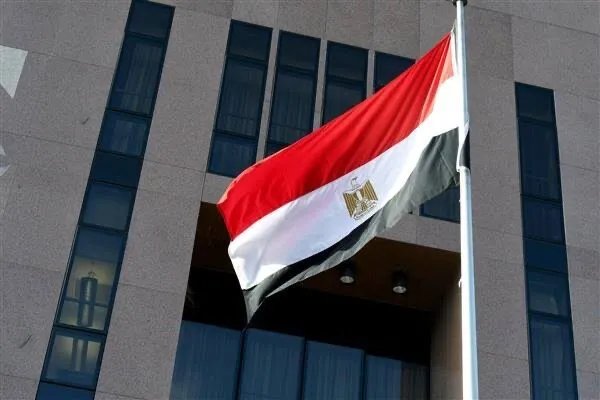 مصر تجدد دعمها لسوريا: سيادة ووحدة الأراضي أولوية