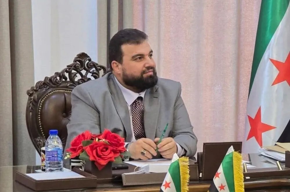 السويداء: اقتحام مبنى المحافظة وسرقة مقتنيات المحافظ.. وخلاف حول صحة الاعتداء