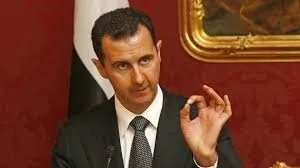 تحذيرات من حملة تضليل بالذكاء الاصطناعي تستهدف النظام السوري: العماد علي عباس يحذر الموالين